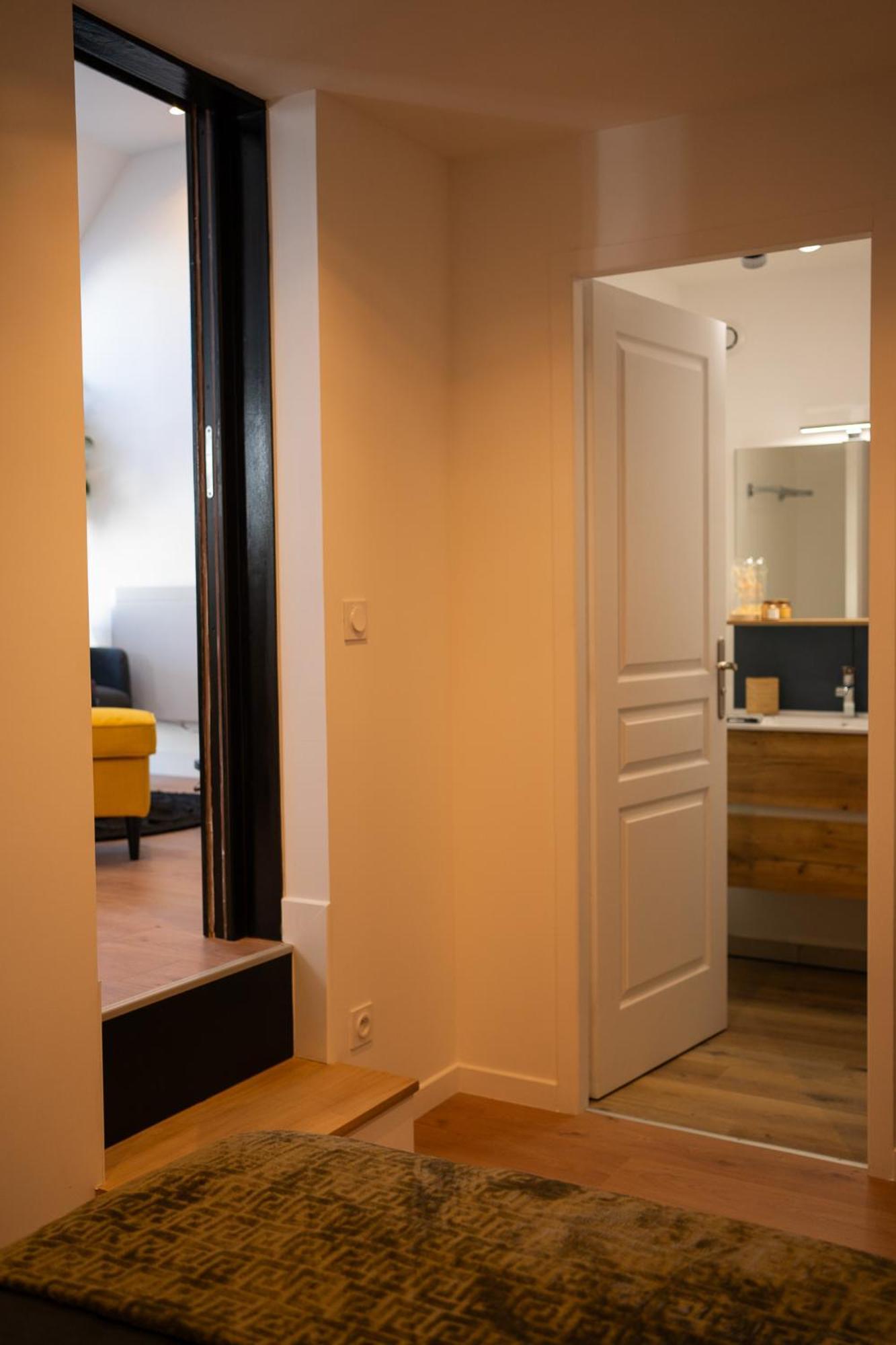 Appartements Plein Centre, A 5 Minutes Du Chateau Onzain Zewnętrze zdjęcie